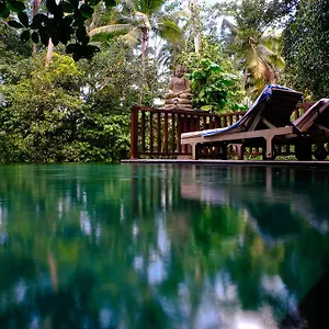 lumbung-sari-private-villa.ubudhotelsnow.com/